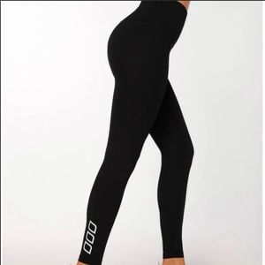 Lorna Jane full length fleece lined legging